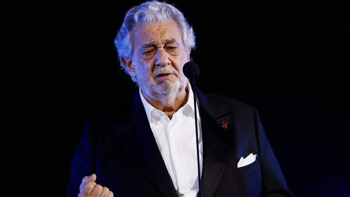 Plácido Domingo, otra vez en la polémica lo vinculan con secta sexual en Argentina